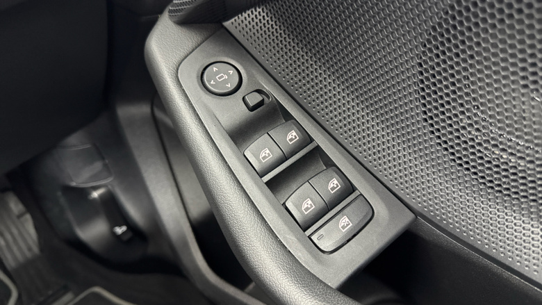 BMW 1 Series 118i Sport 5dr Step Auto Petrol Hatchback